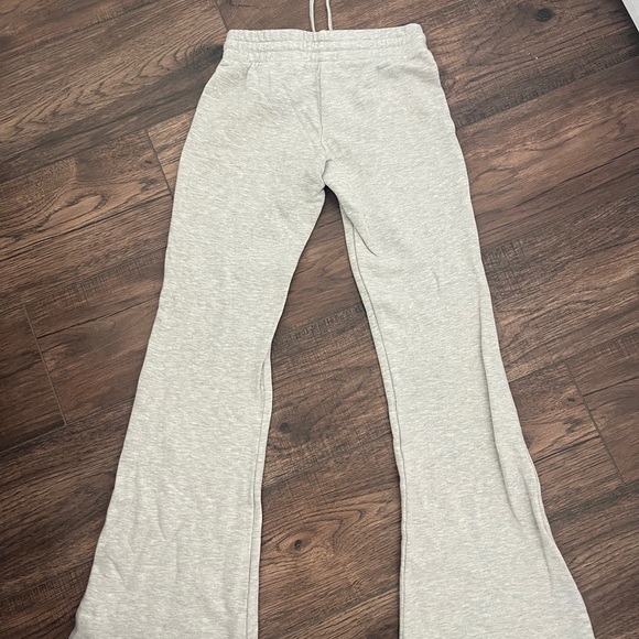 Garage Heather Gray Lounge Pants - Picture 3 of 4